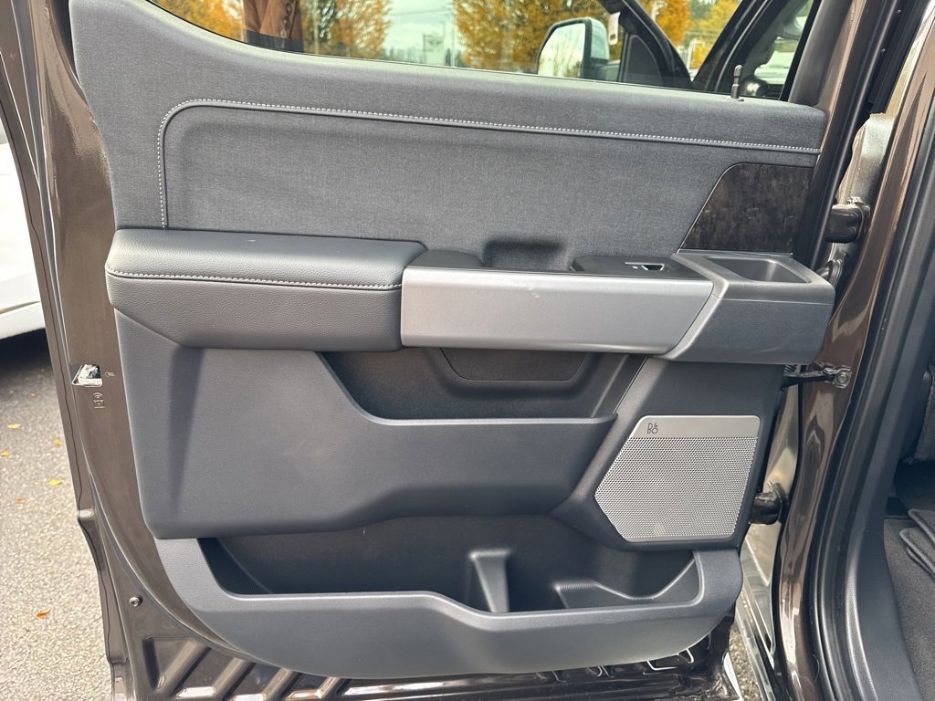 Used 2024 Ford F350 Lariat image 42