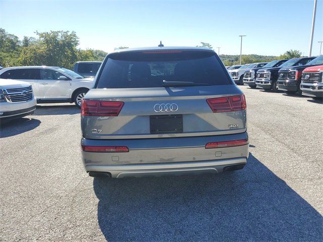 Used 2017 Audi Q7 3.0T Premium Plus image 5