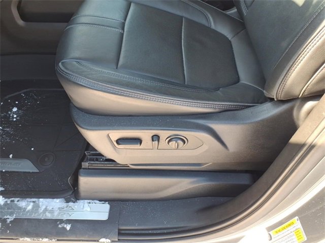 Used 2021 Chevrolet Silverado 1500 High Country image 19