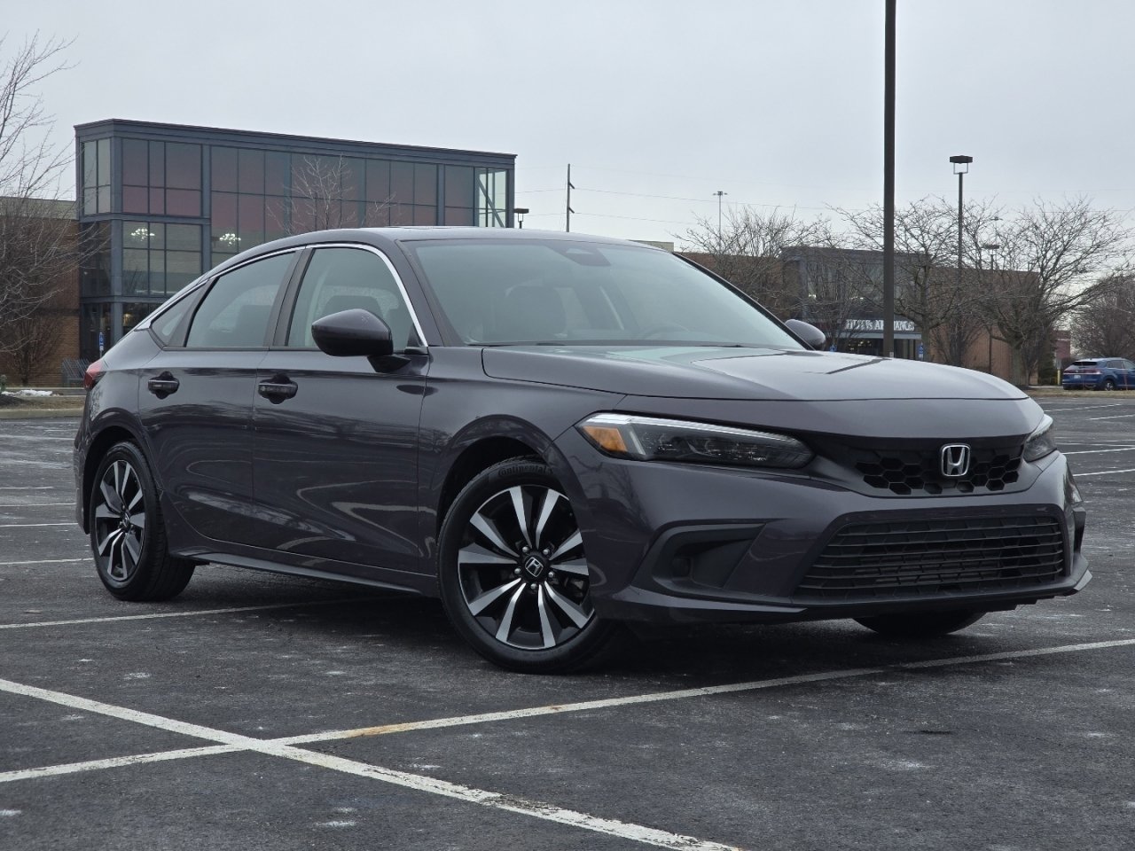 Used 2024 Honda Civic EX-L image 2