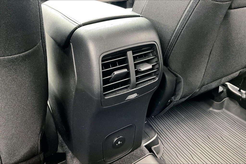 Certified 2023 Ford Escape Active w/ Cold Weather Package FWD image 32