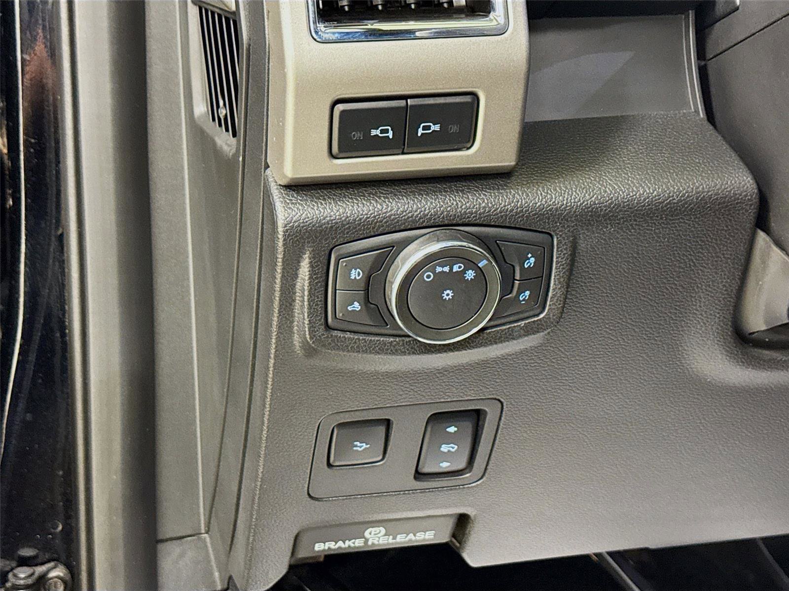 Used 2017 Ford F250 Lariat w/ Lariat Ultimate Package image 10