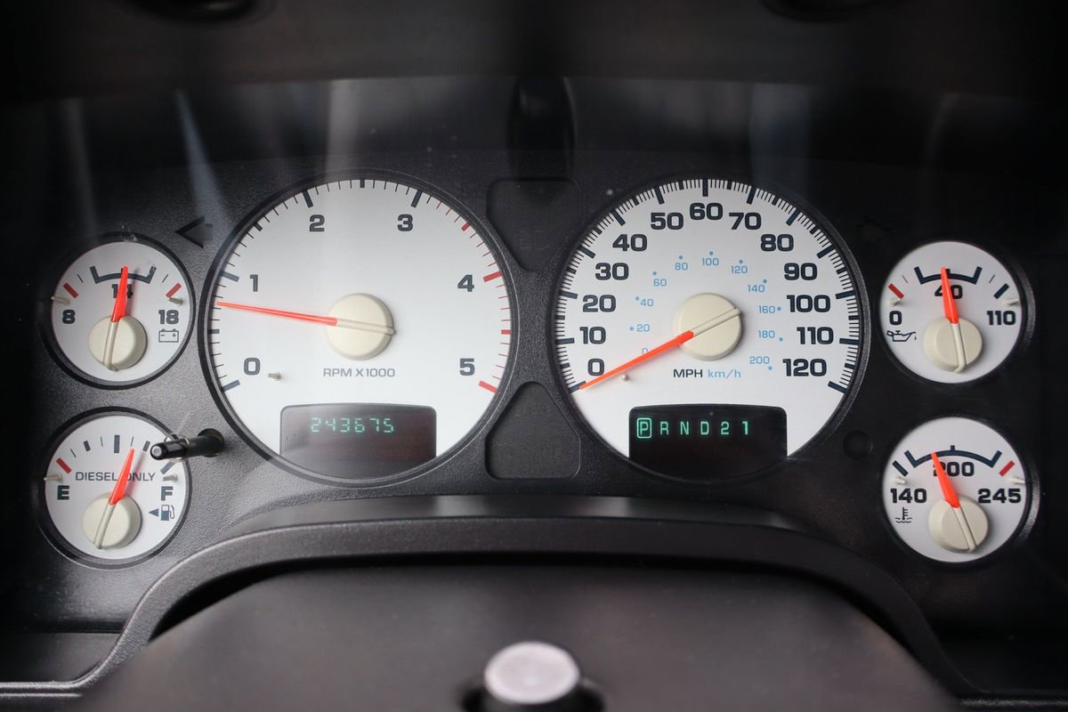 Used 2004 Dodge Ram 2500 Truck SLT w/ Trailer Tow Group image 33