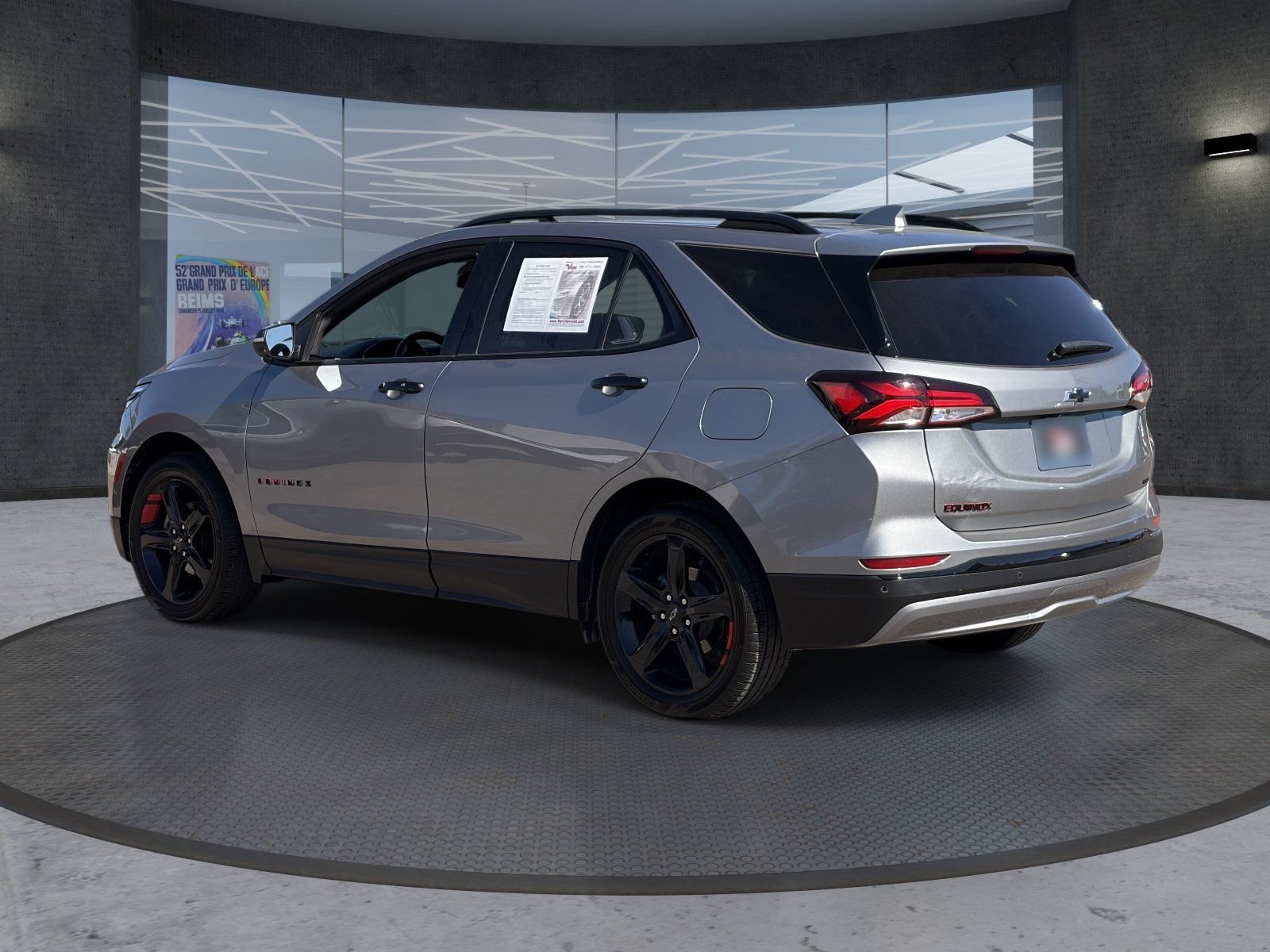 Certified 2024 Chevrolet Equinox Premier AWD/4WD image 4