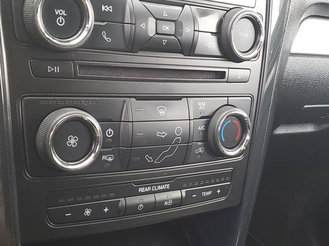 Used 2017 Ford Explorer XLT image 20