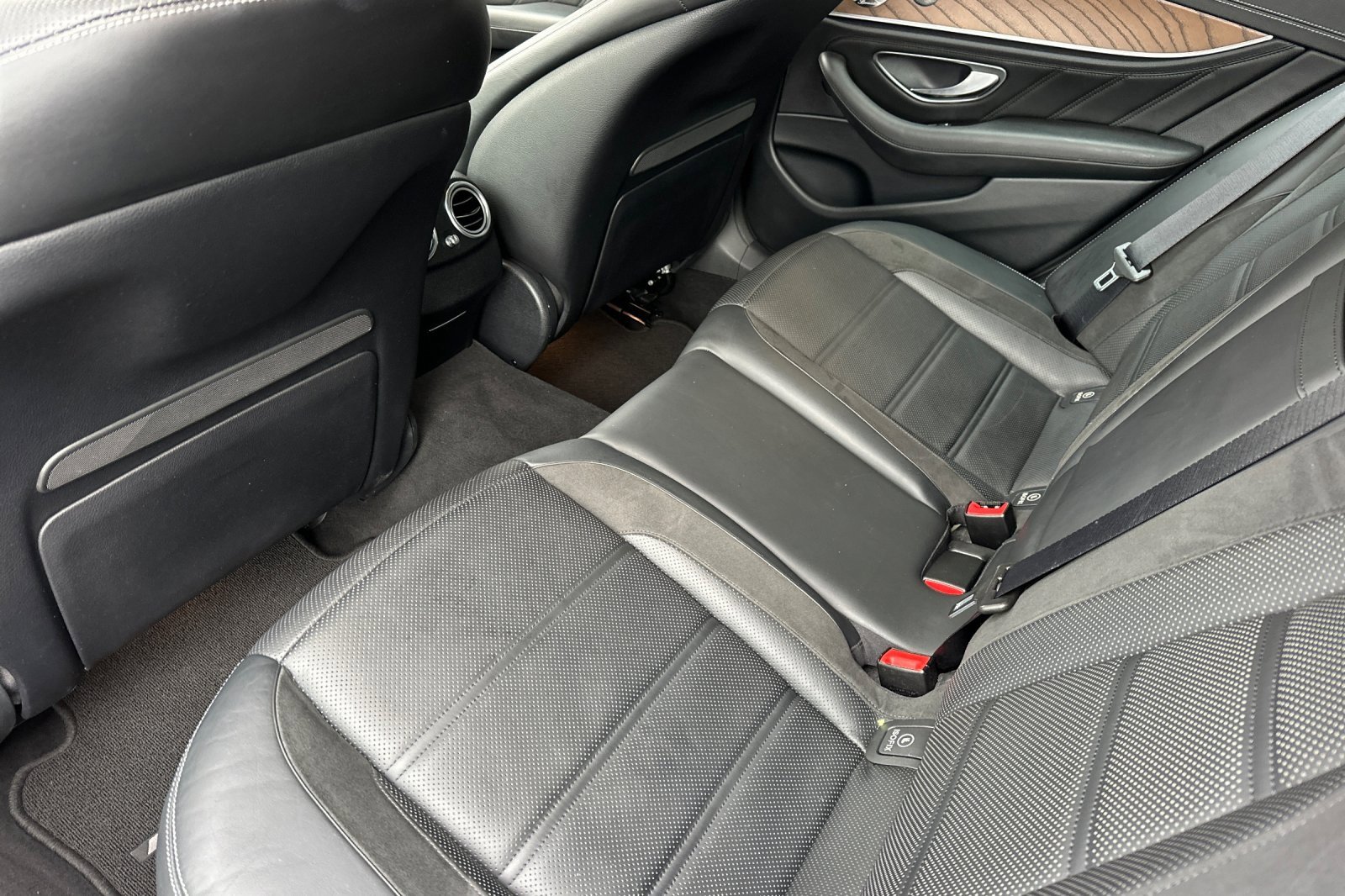 Used 2018 Mercedes-Benz E 43 AMG E 43 AMG image 13