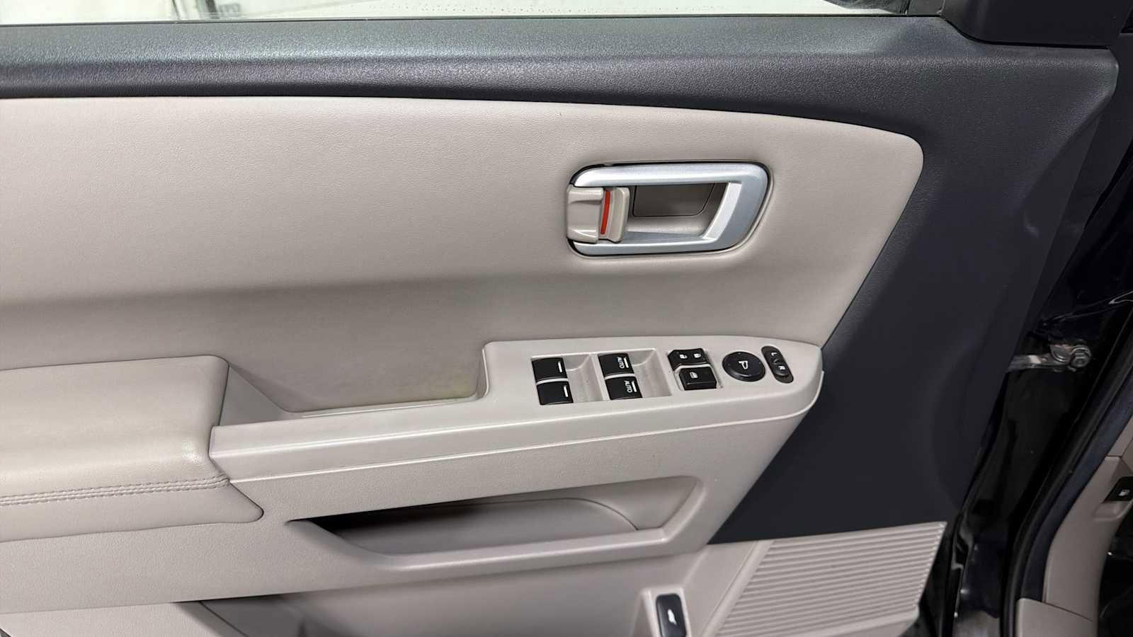 Used 2012 Honda Pilot EX-L image 15