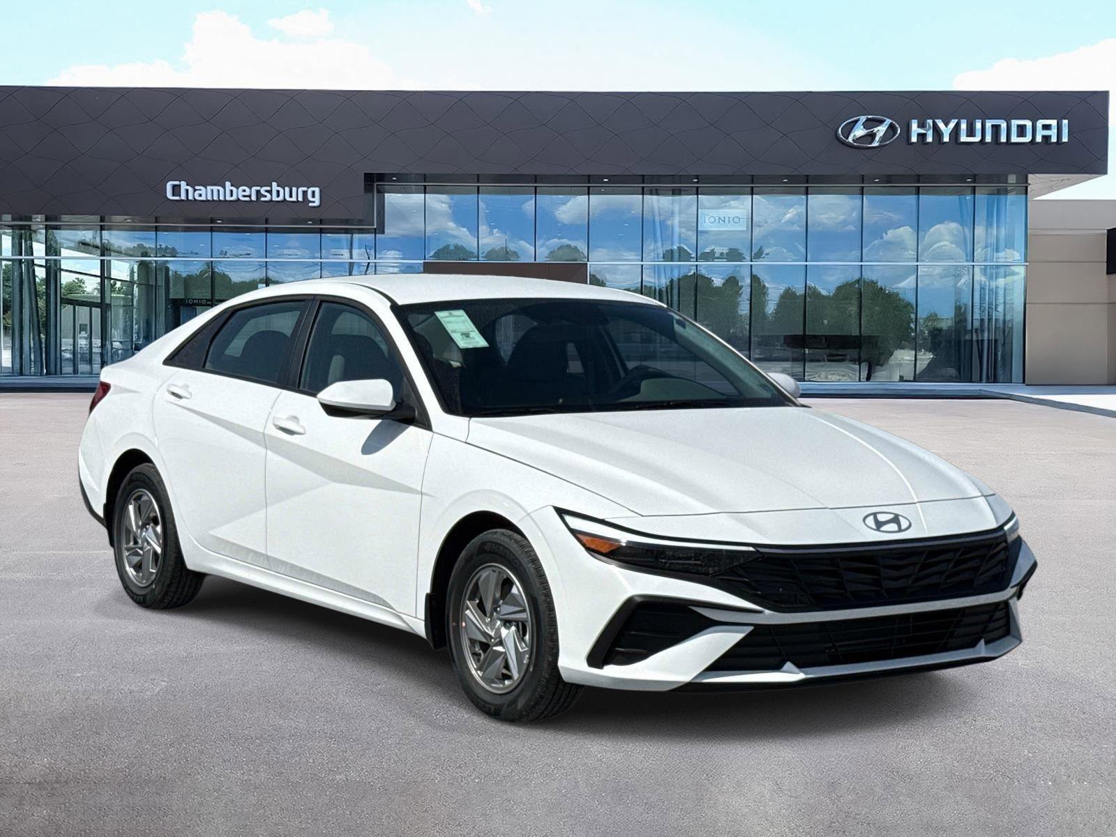 New 2026 Hyundai Elantra SE
