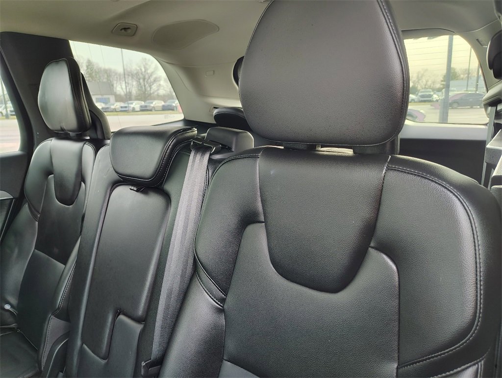 Certified 2023 Volvo XC90 B5 Core w/ Protection Package Premier image 28