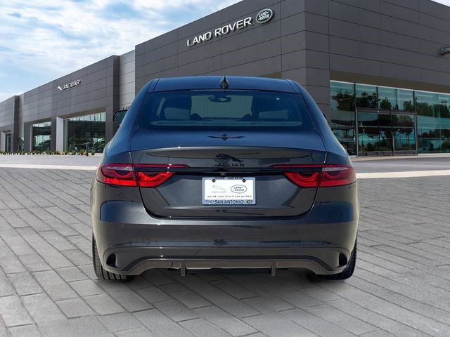 New 2024 Jaguar XF R-Dynamic SE AWD/4WD image 4