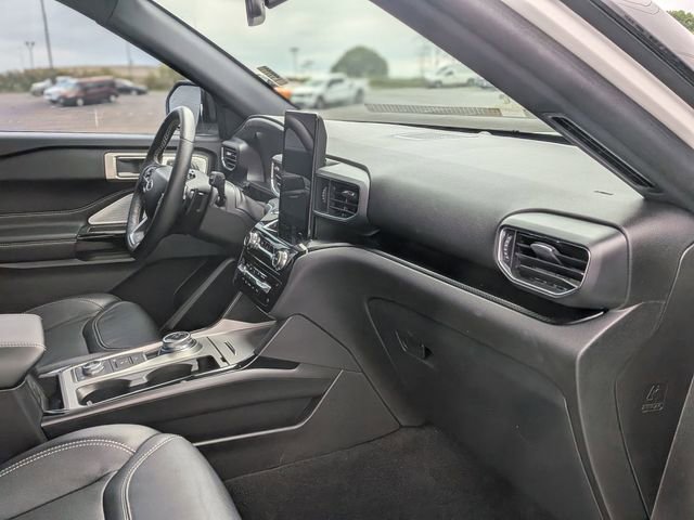 Used 2024 Ford Explorer ST w/ Equipment Group 401A AWD/4WD image 39