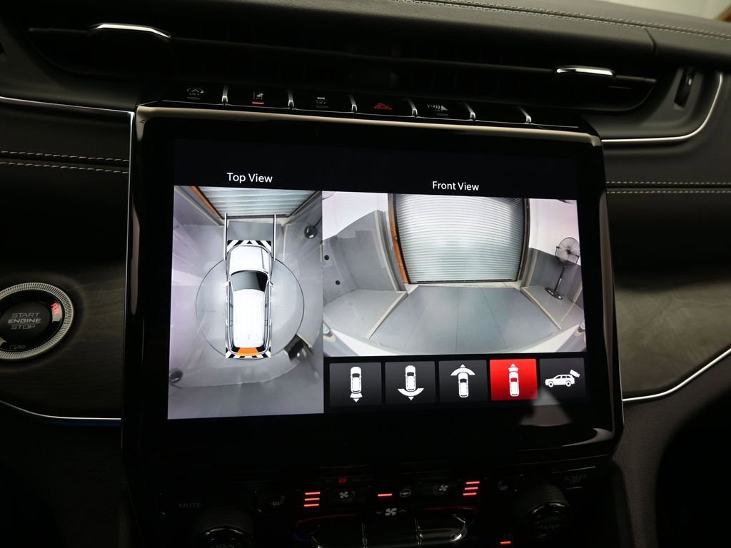 Used 2024 Jeep Grand Cherokee L Overland w/ Advanced Protech Group III image 26