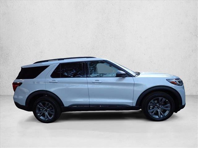 New 2026 Ford Explorer Active w/ Active Comfort Package image 5