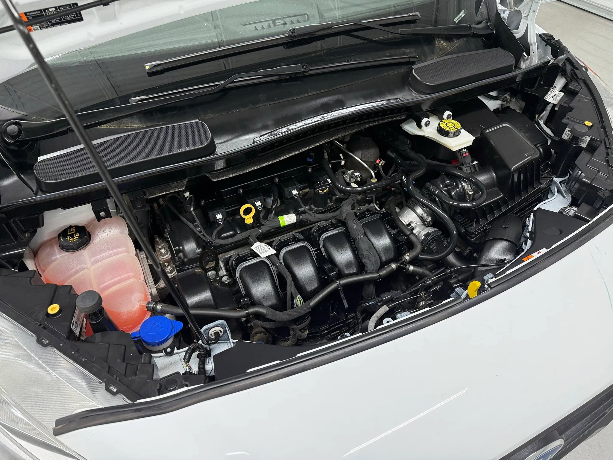 Used 2020 Ford Transit Connect XL image 46