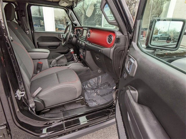 Used 2020 Jeep Gladiator Rubicon w/ Cold Weather Group image 10