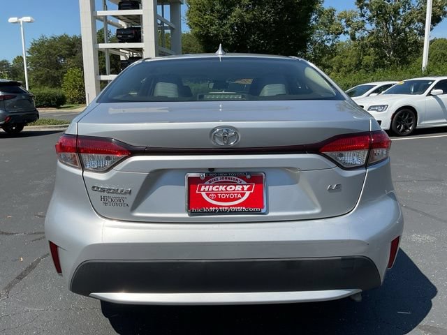 Used 2020 Toyota Corolla LE FWD image 9