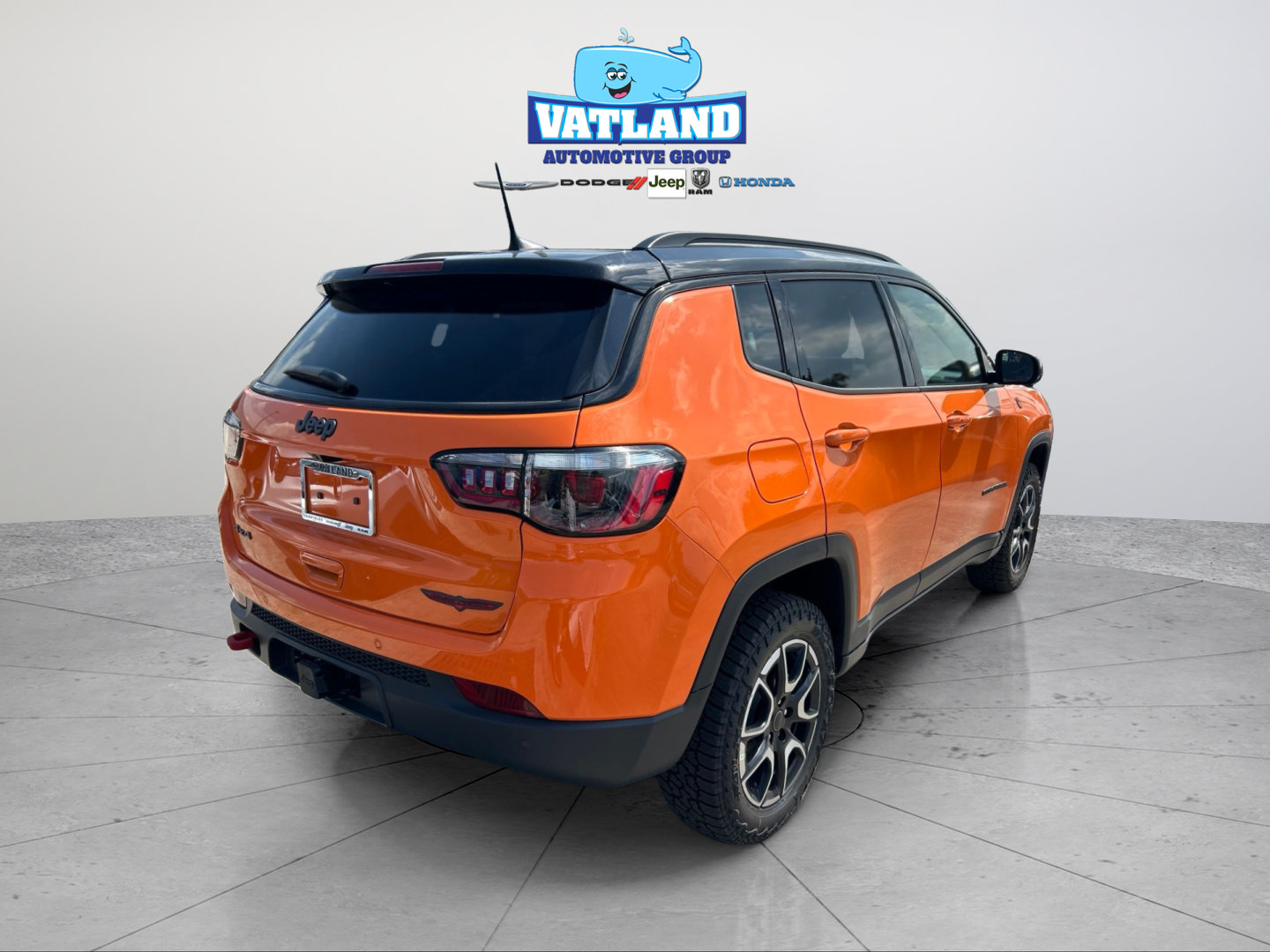 New 2026 Jeep Compass Trailhawk w/ Trailer Tow Group AWD/4WD image 5