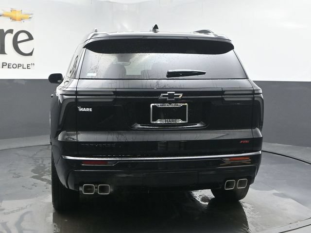 New 2026 Chevrolet Traverse RS w/ LPO, Floor Liner Package FWD image 14
