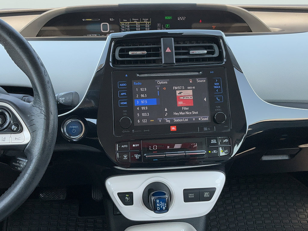 Used 2017 Toyota Prius Four Touring w/ Premium Convenience Package FWD image 15