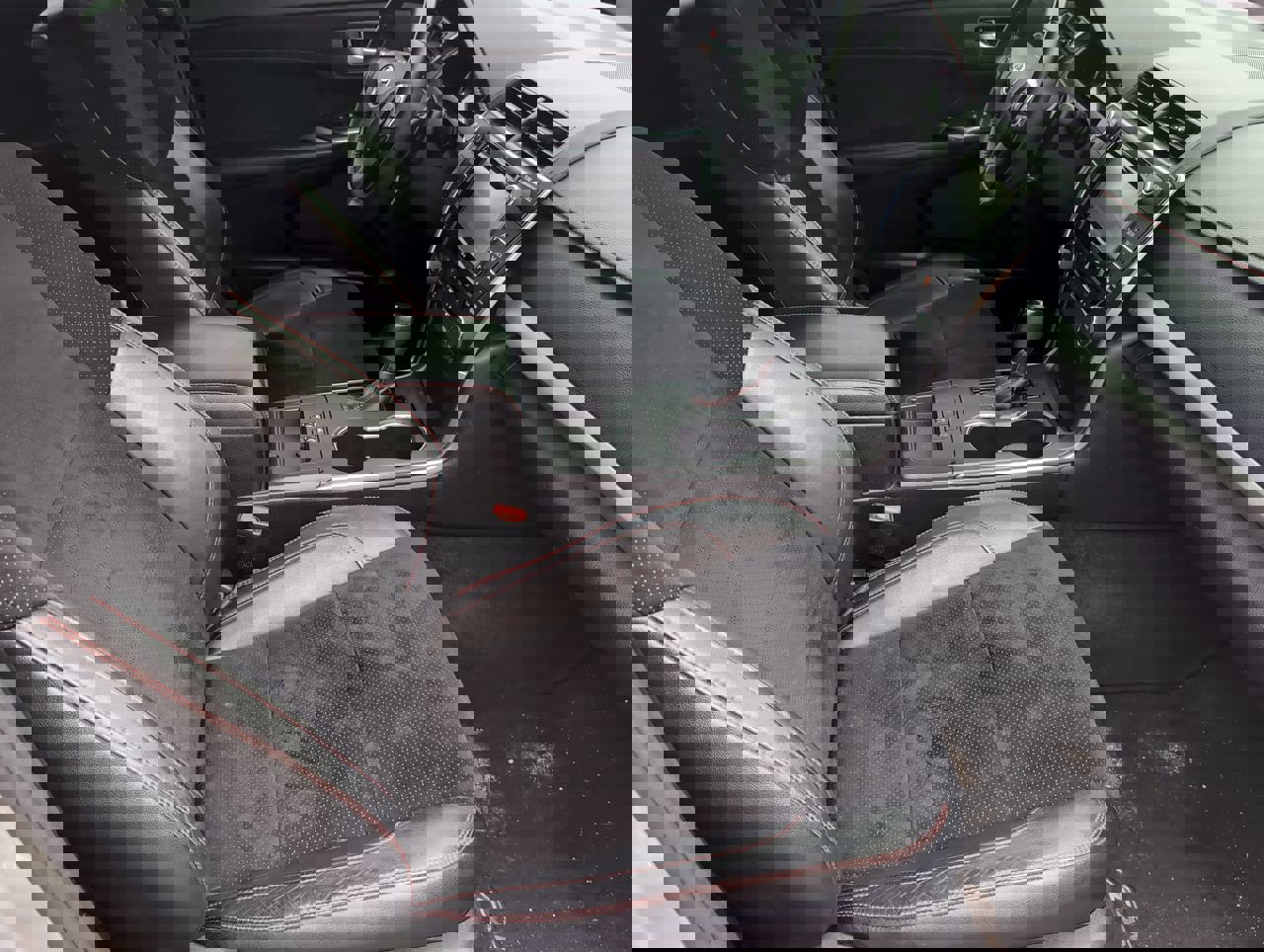 Used 2017 Toyota Camry XSE w/ Moonroof Package image 17