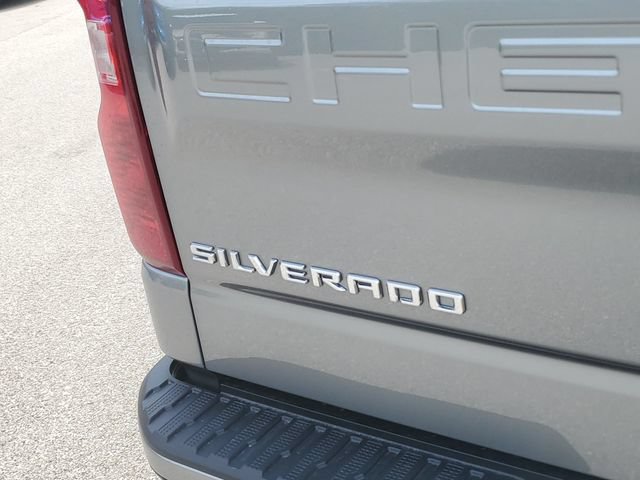 New 2026 Chevrolet Silverado 1500 Custom w/ Turbomax Blackout Package AWD/4WD image 8