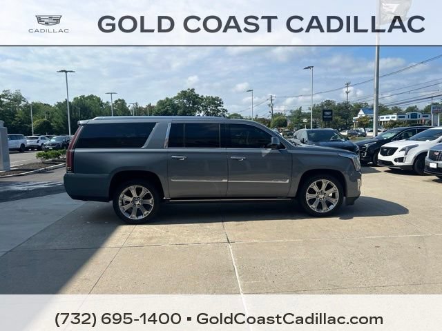 Used 2016 Cadillac Escalade ESV Premium AWD/4WD image 4