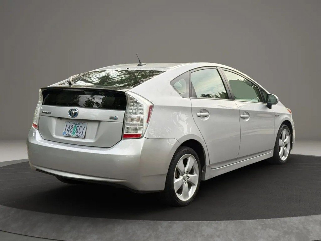 Used 2010 Toyota Prius Five FWD image 10