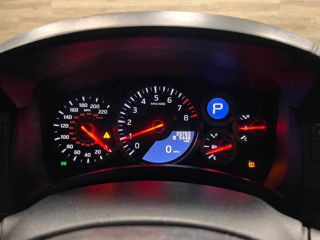 Used 2020 Nissan GT-R Premium w/ Premium Interior Package AWD/4WD image 12