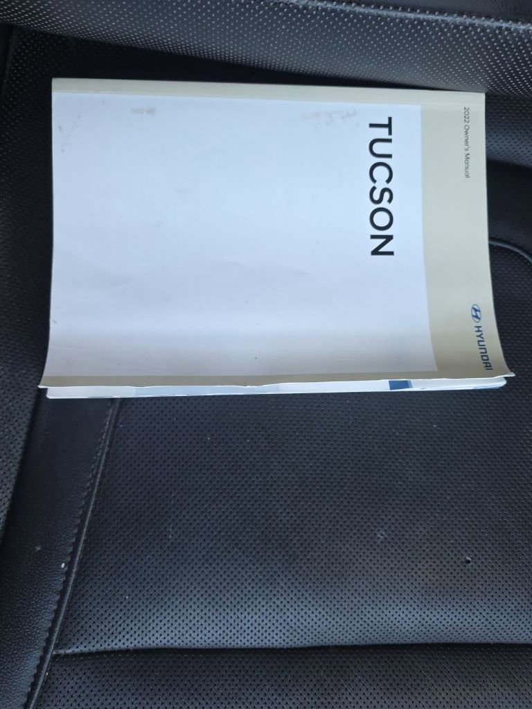 Used 2022 Hyundai Tucson Limited image 48