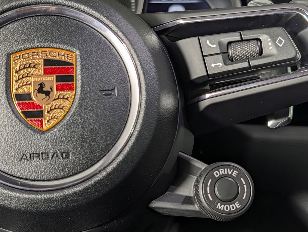 New 2026 Porsche Macan image 39