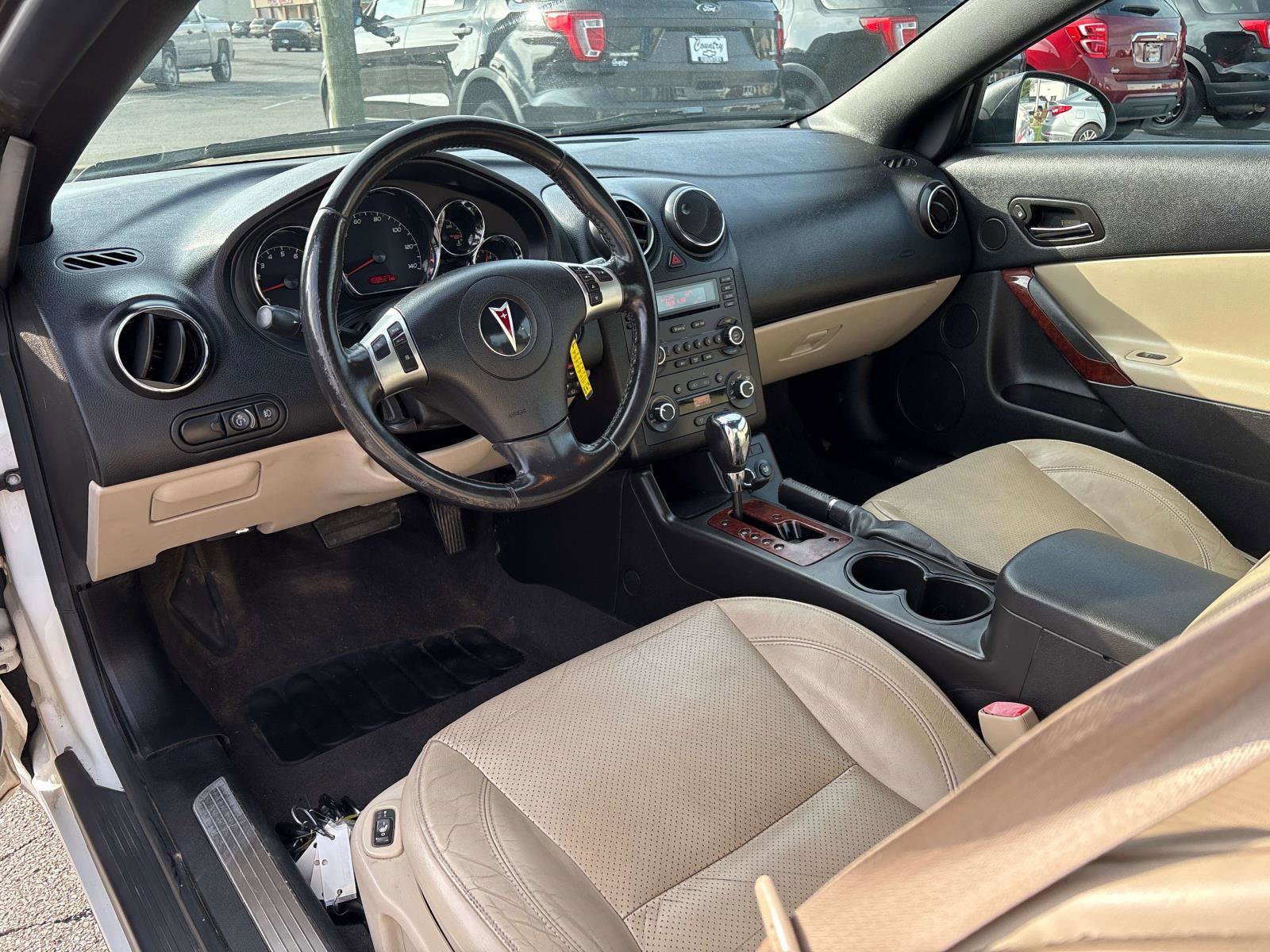 Used 2007 Pontiac G6 GT w/ Sport Package FWD image 8