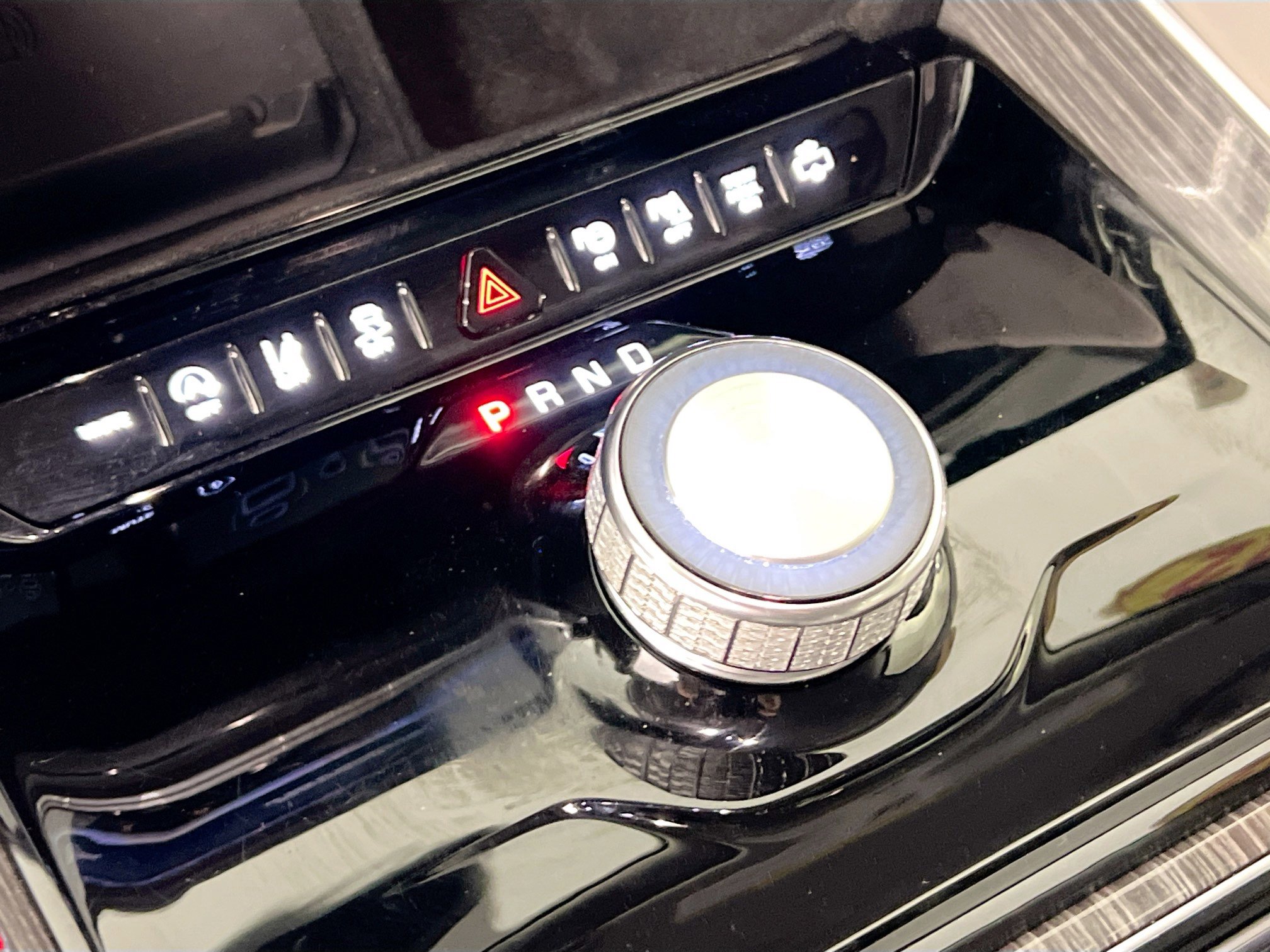 Used 2022 Jeep Wagoneer Series III w/ Convenience Group I image 23