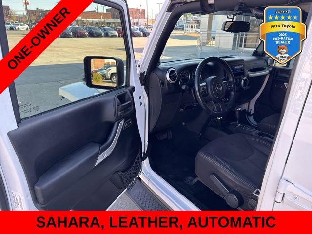 Used 2014 Jeep Wrangler Unlimited Sahara w/ Max Tow Package image 9