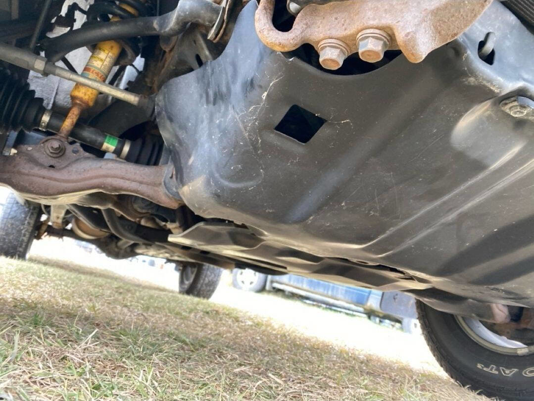 Used 2020 Toyota Tacoma TRD Off-Road w/ Technology Package AWD/4WD image 6