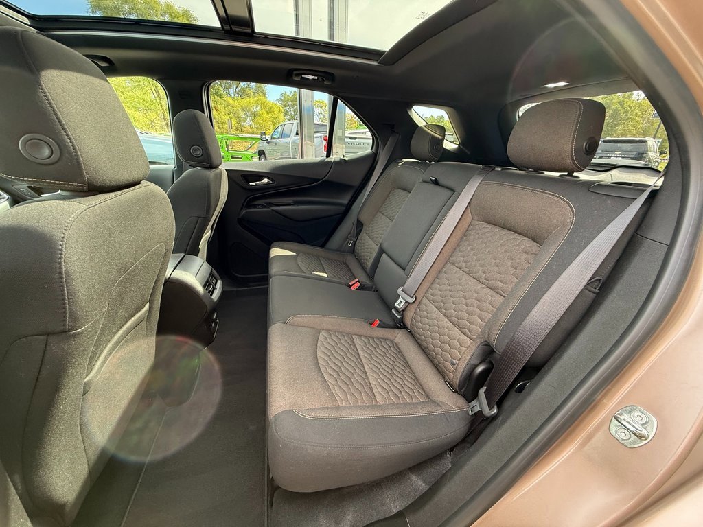Certified 2018 Chevrolet Equinox LT w/ Sun & Infotainment Package image 29