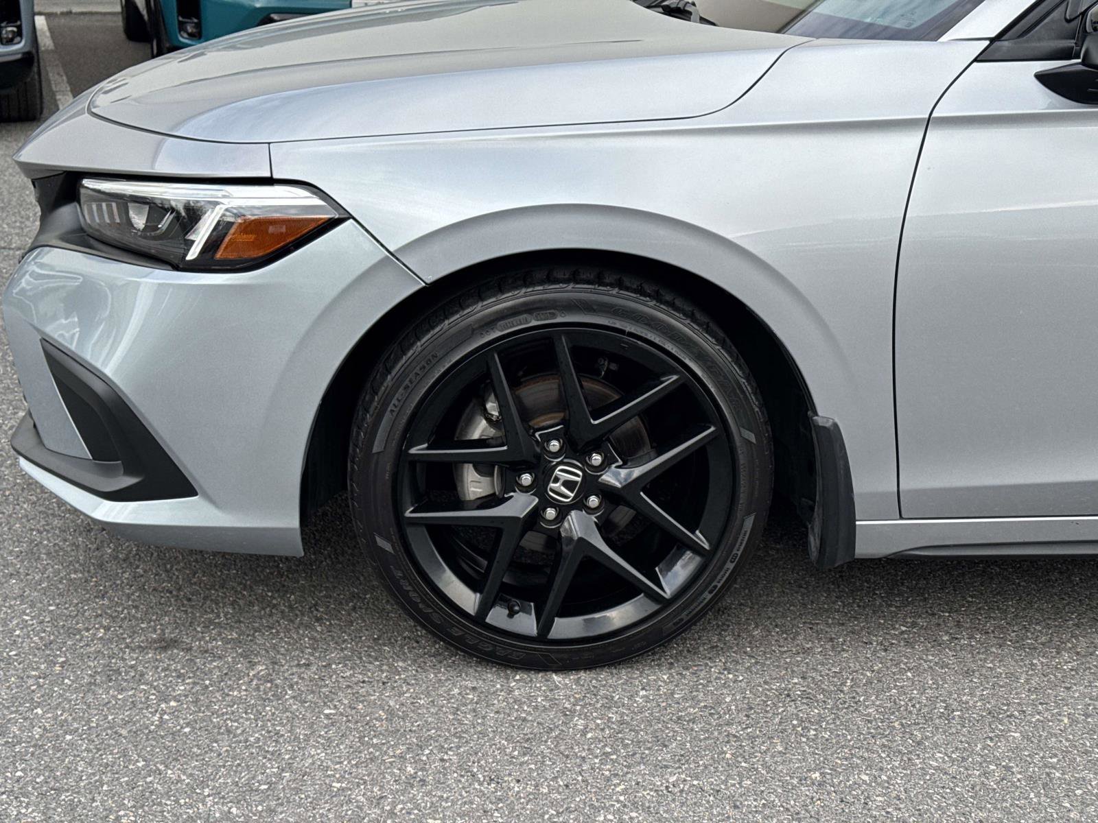Used 2024 Honda Civic Sport image 29