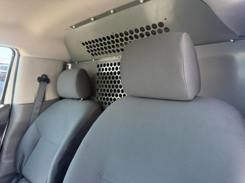 Used 2021 Nissan NV200 S image 9