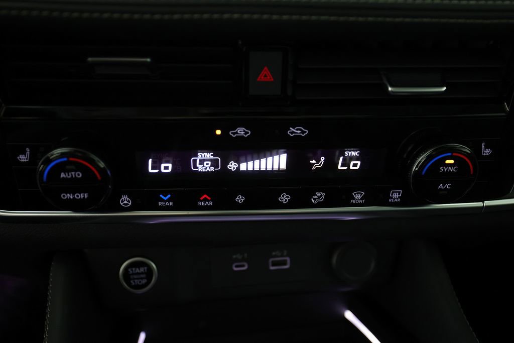 Used 2023 Nissan Rogue Platinum w/ Platinum Premium Package FWD image 25