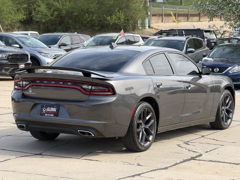 Used 2023 Dodge Charger SXT w/ Blacktop Package RWD image 5