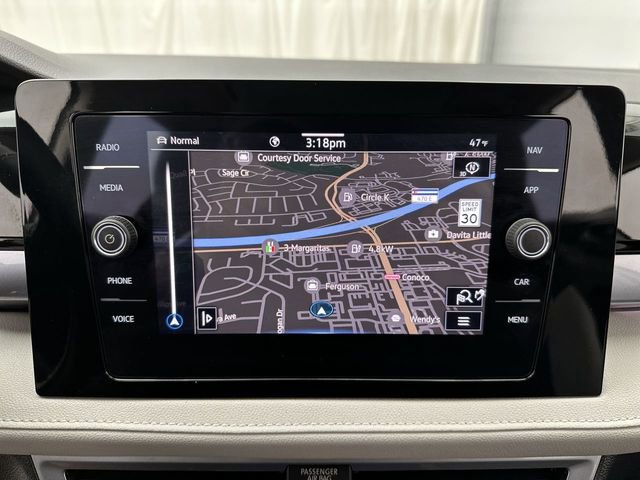 Certified 2025 Volkswagen Taos SEL image 19