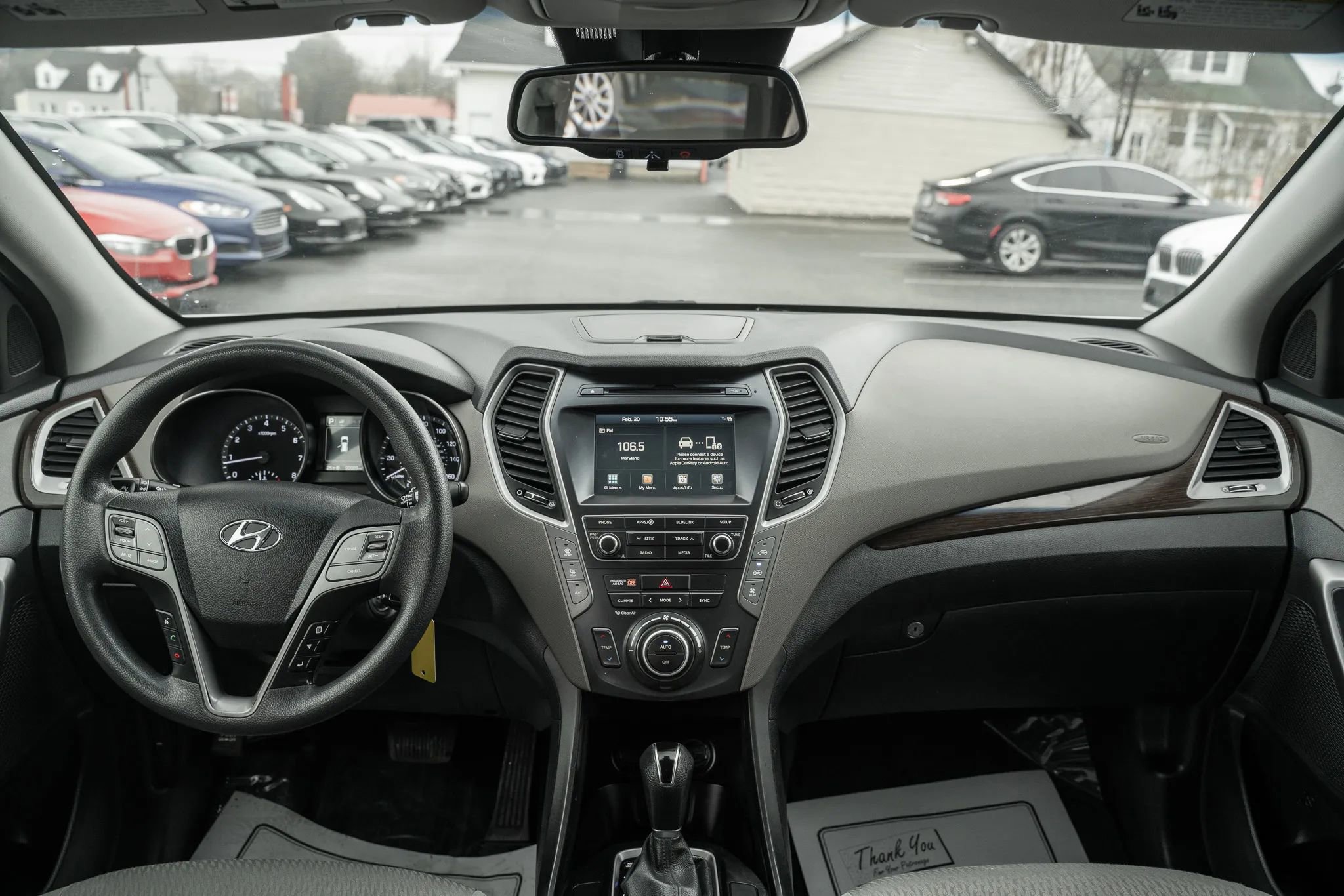 Used 2017 Hyundai Santa Fe SE image 12