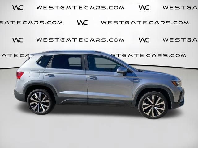 Used 2024 Volkswagen Taos SE FWD image 23