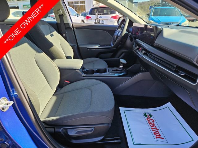 Used 2025 Kia K4 FWD image 16
