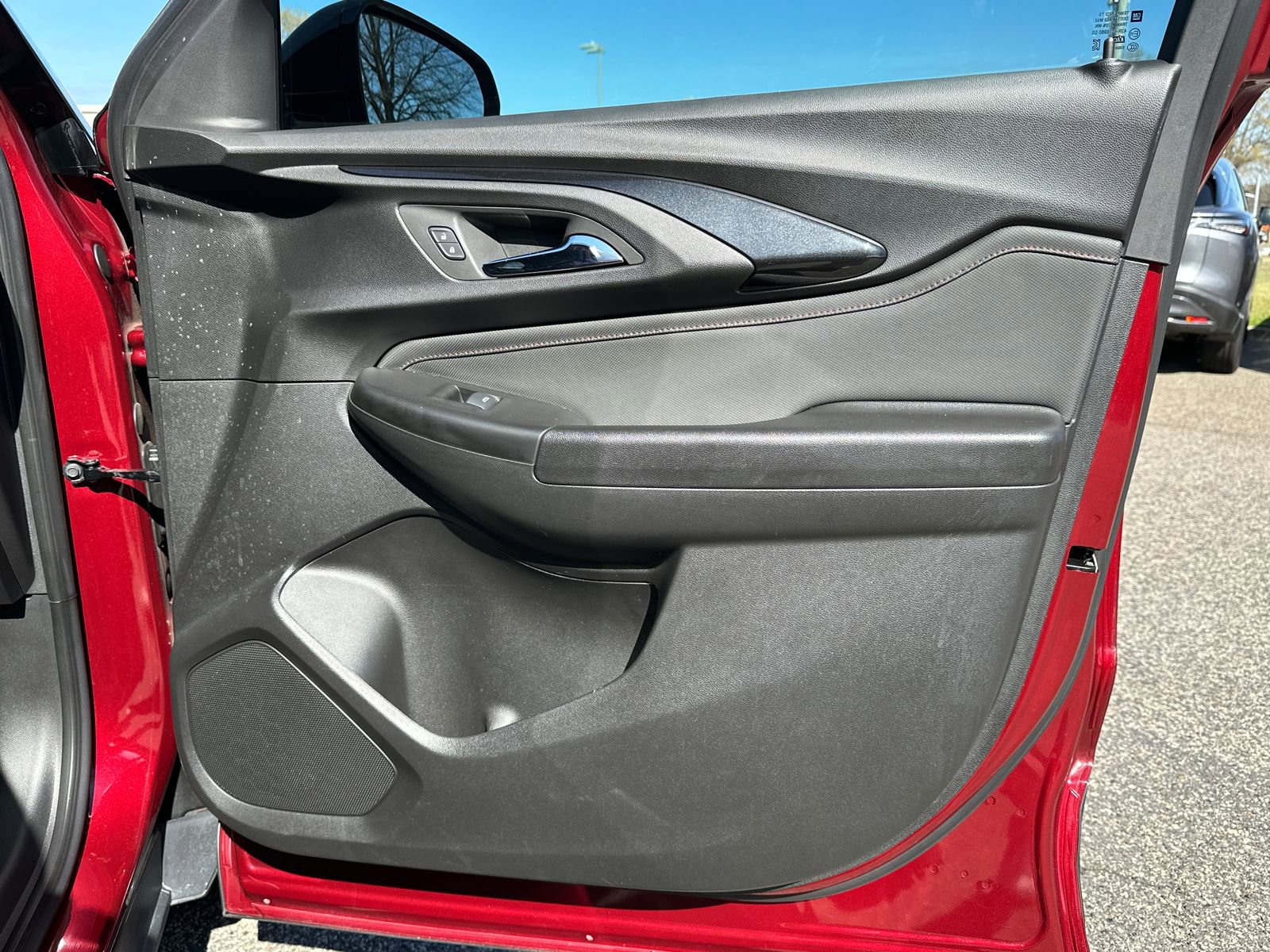 Used 2023 Chevrolet TrailBlazer RS w/ Convenience Package image 12