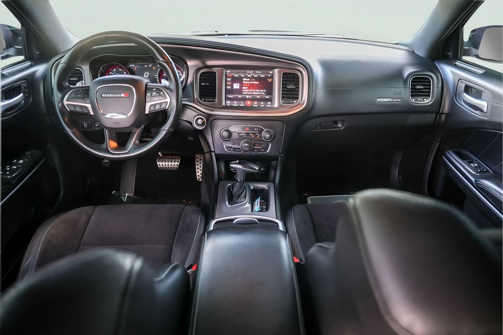 Used 2019 Dodge Charger R/T w/ Plus Group RWD image 27
