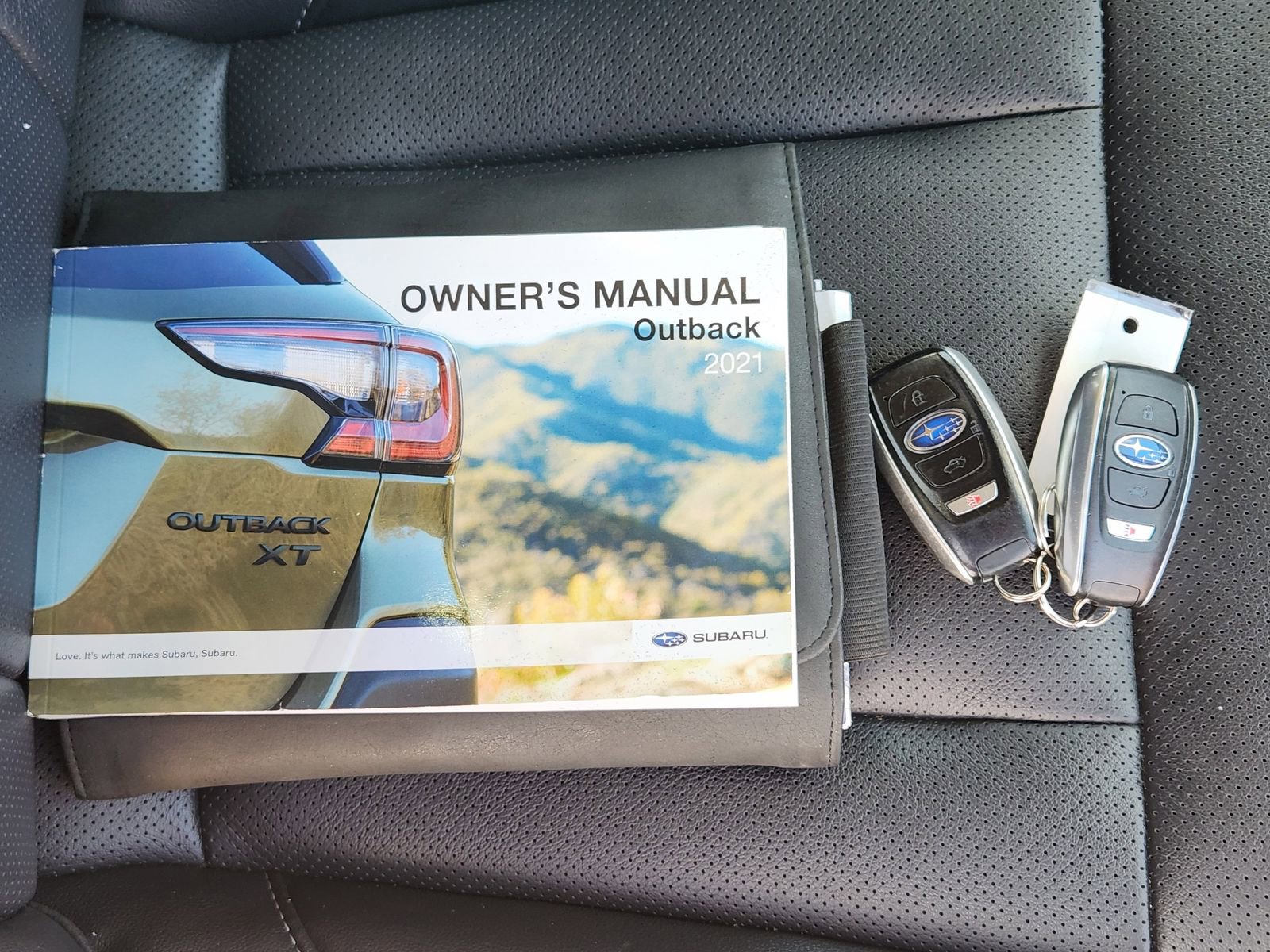 Used 2021 Subaru Outback Limited XT image 41