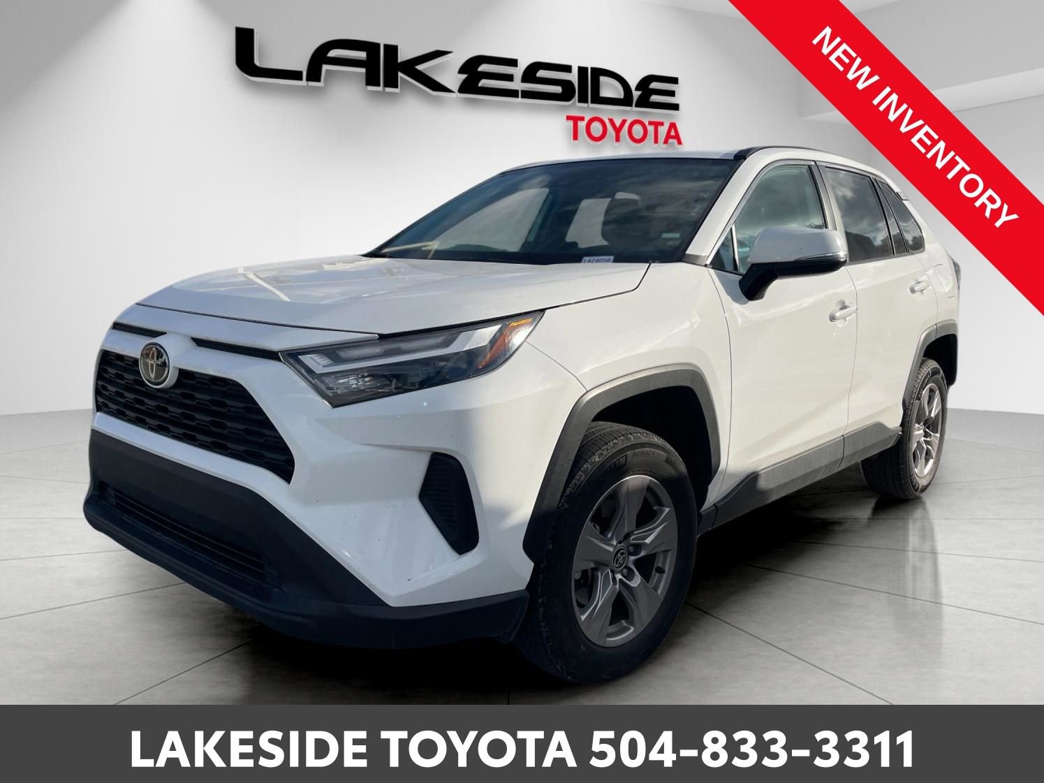 Used 2024 Toyota RAV4 XLE video 3