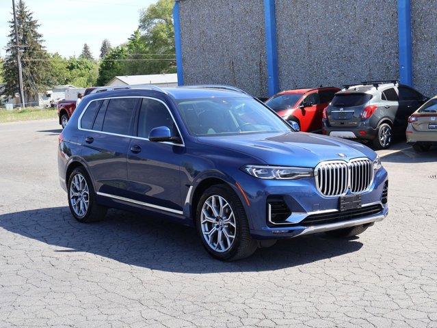 Used 2020 BMW X7 xDrive40i w/ Premium Package AWD/4WD image 3
