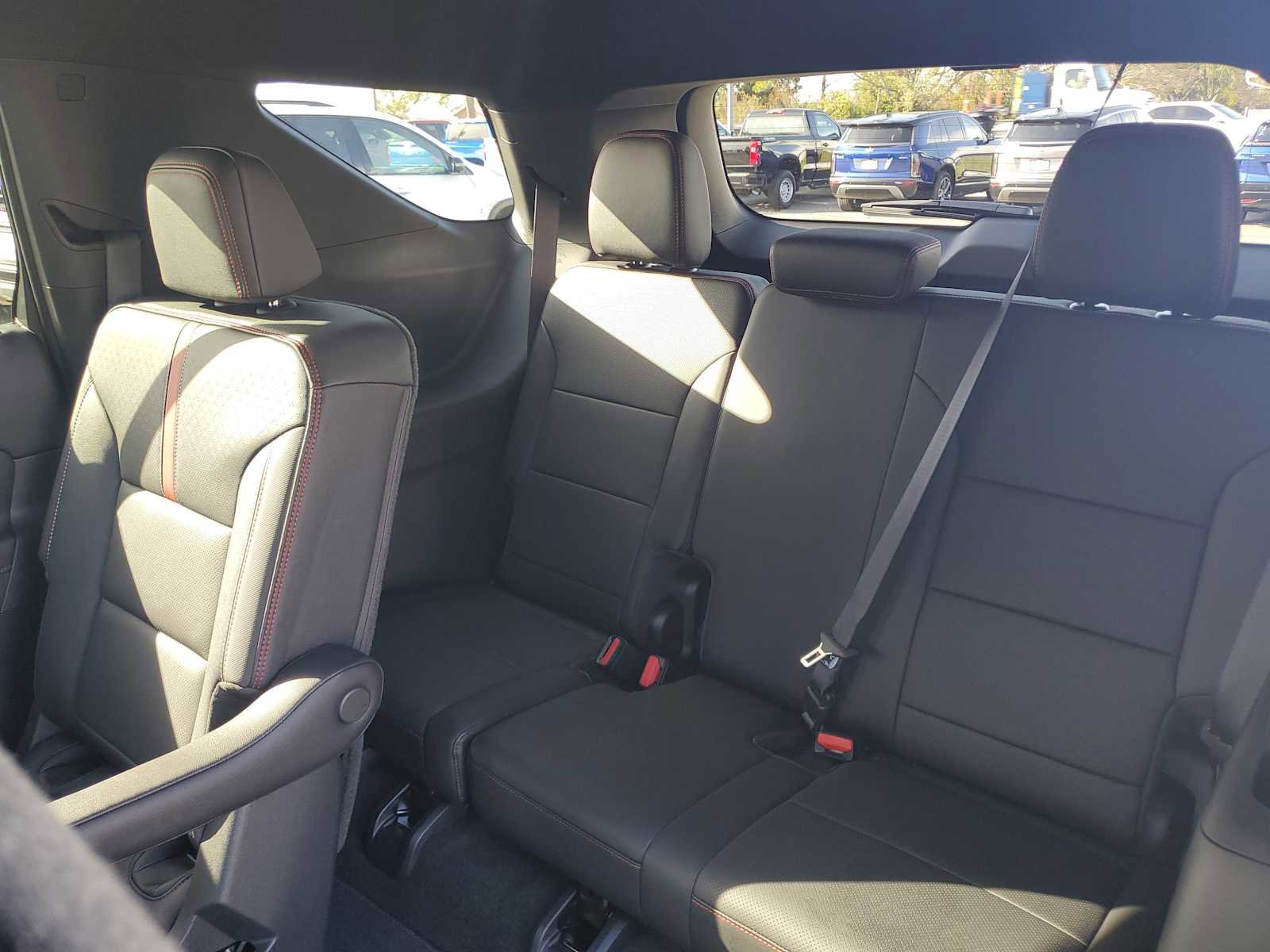 New 2026 Chevrolet Traverse RS image 13