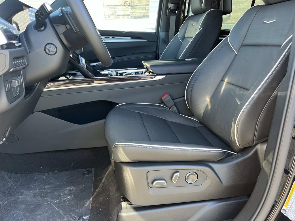 New 2026 Cadillac Escalade ESV Luxury w/ Touring Package image 24
